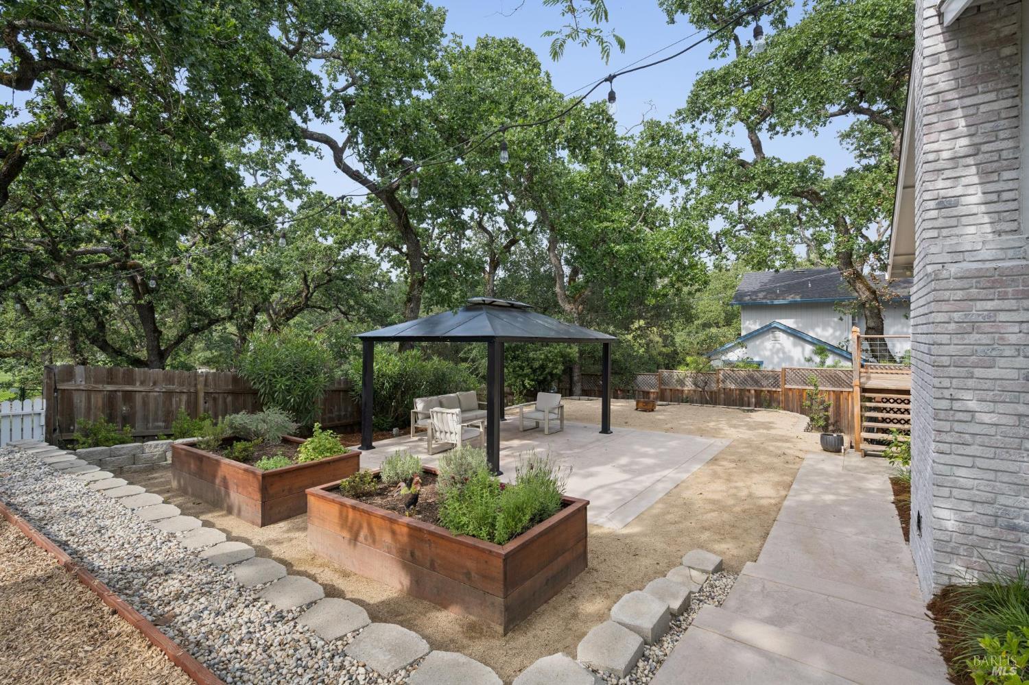 Property photo 31
