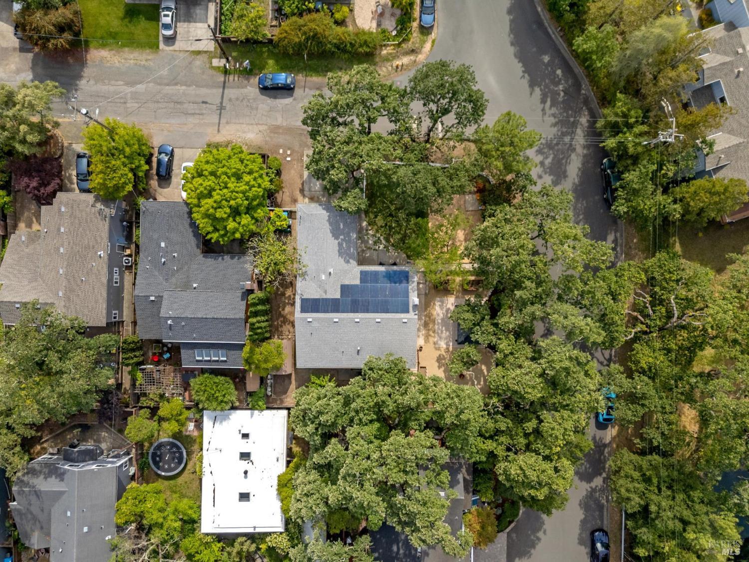 Property photo 37