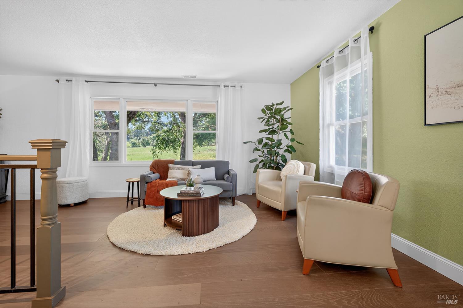 Property photo 32