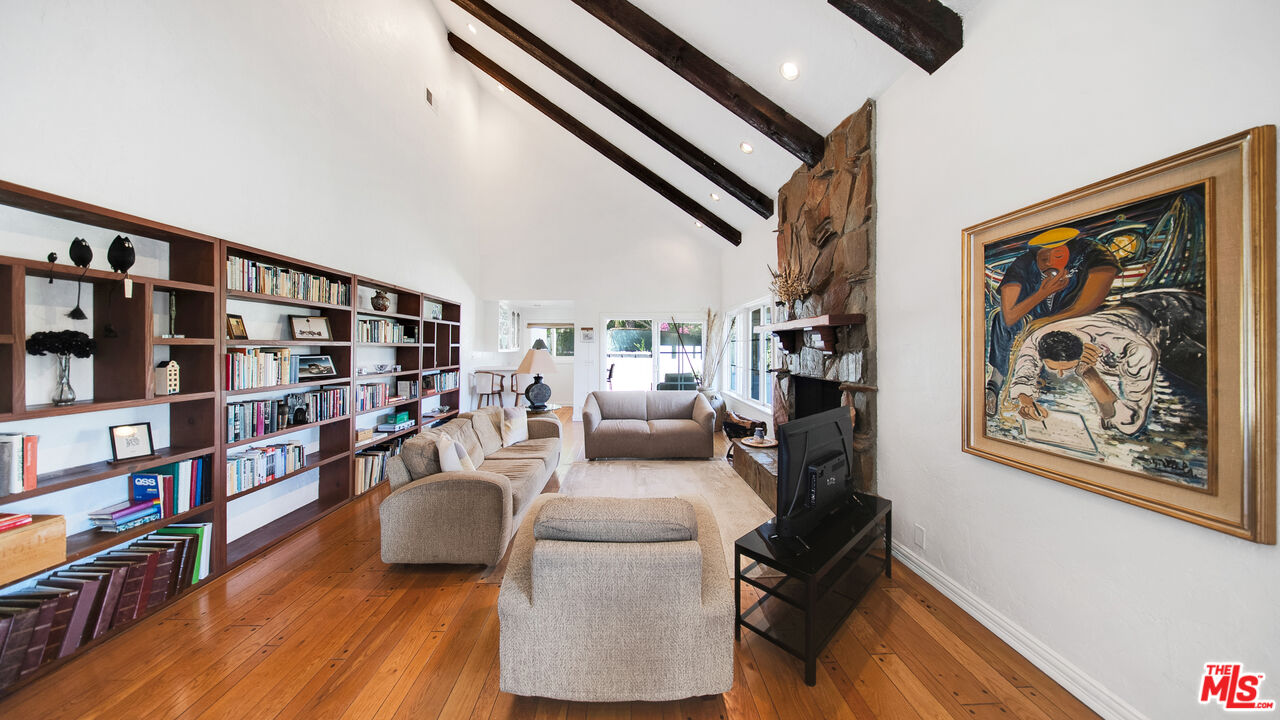 Property photo 18