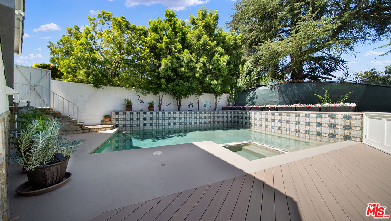 Property photo 21