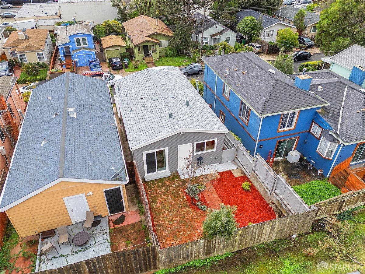 Property photo 33