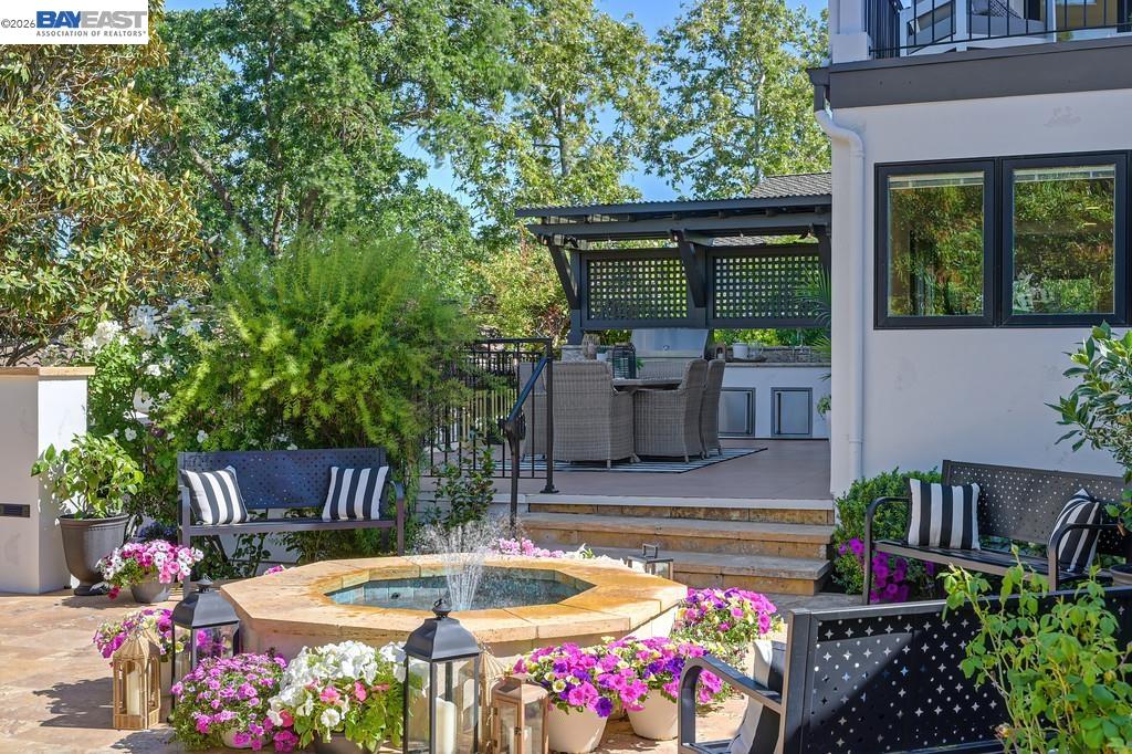 Property photo 44