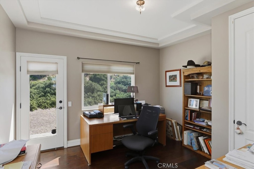 Property photo 33