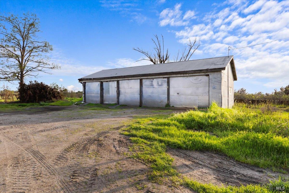 Property photo 42