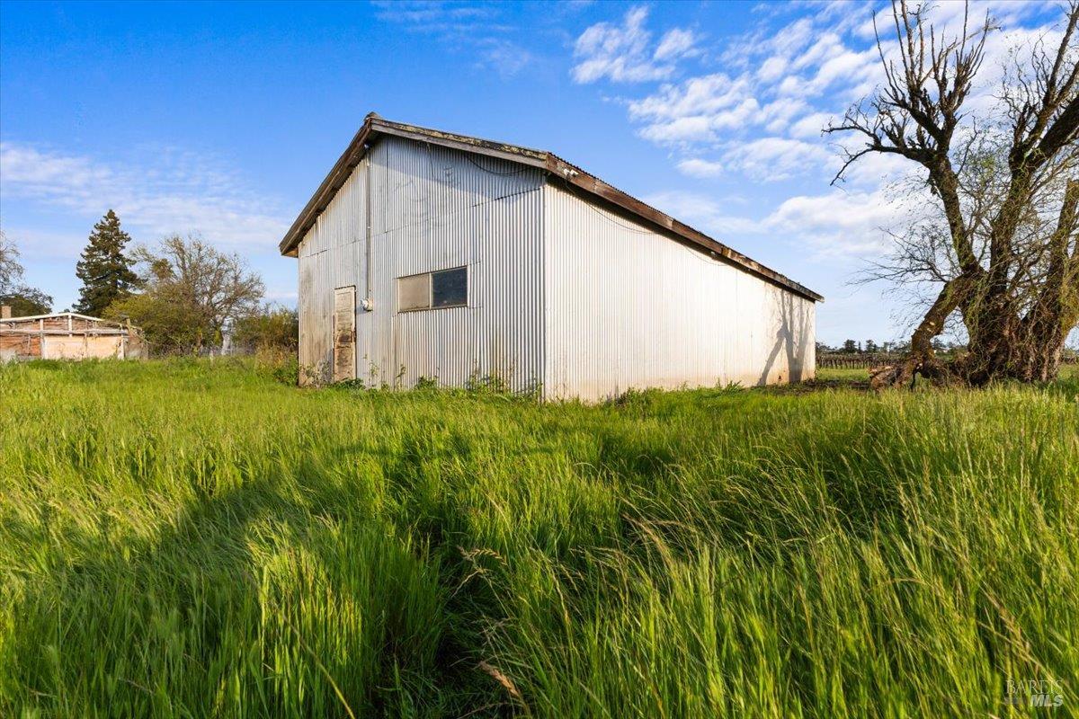 Property photo 43