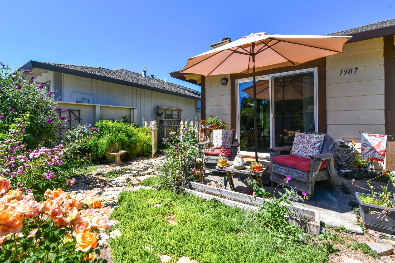 Property photo 37