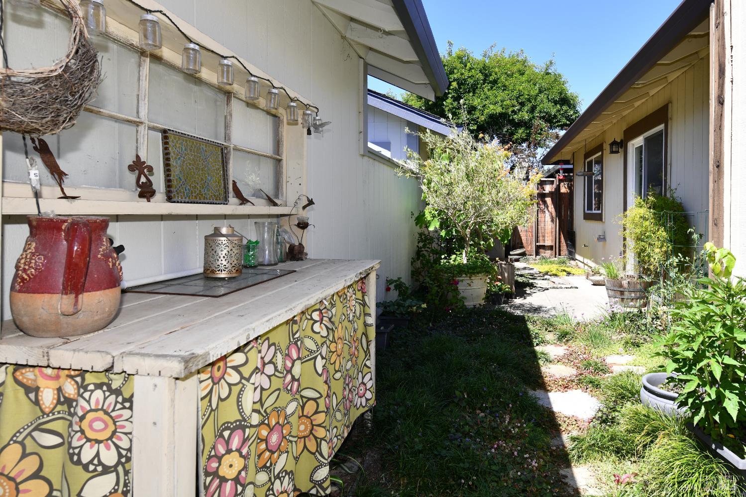 Property photo 42