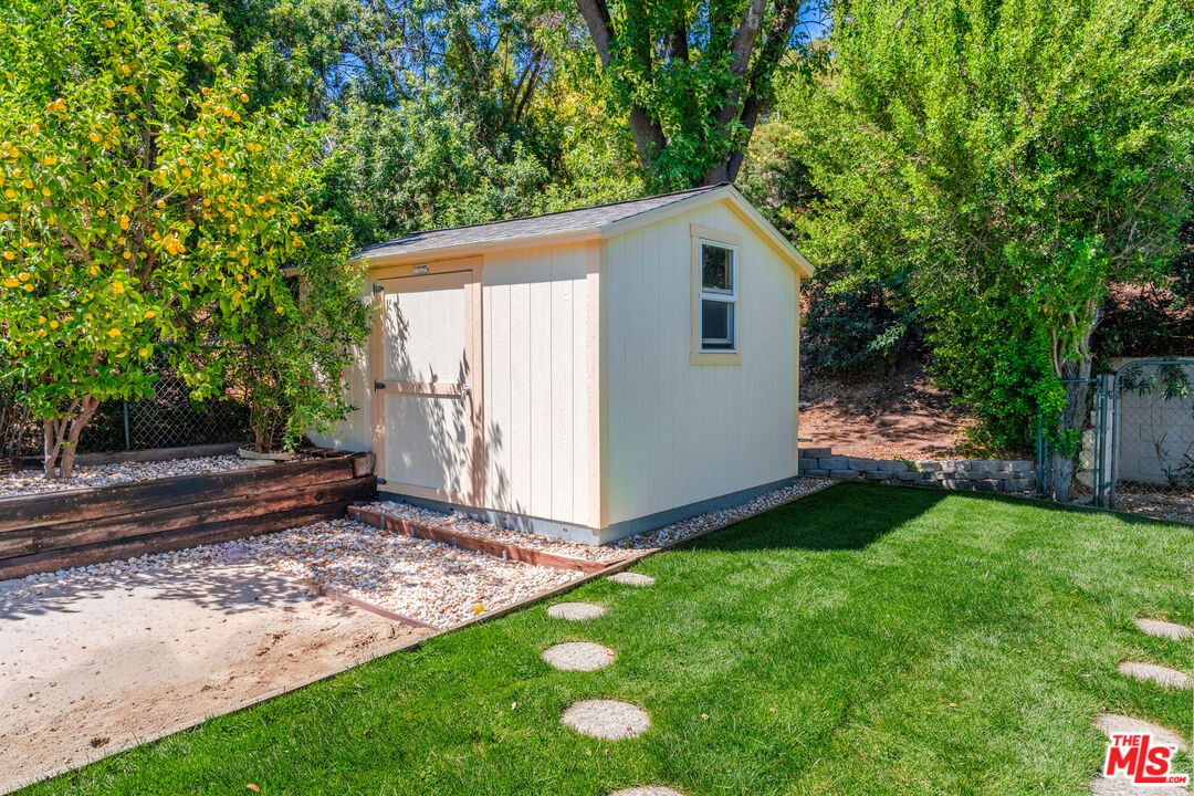 Property photo 30