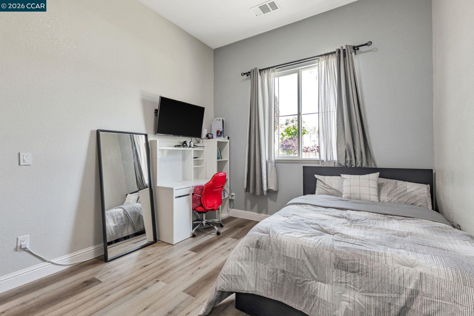 Property photo 40