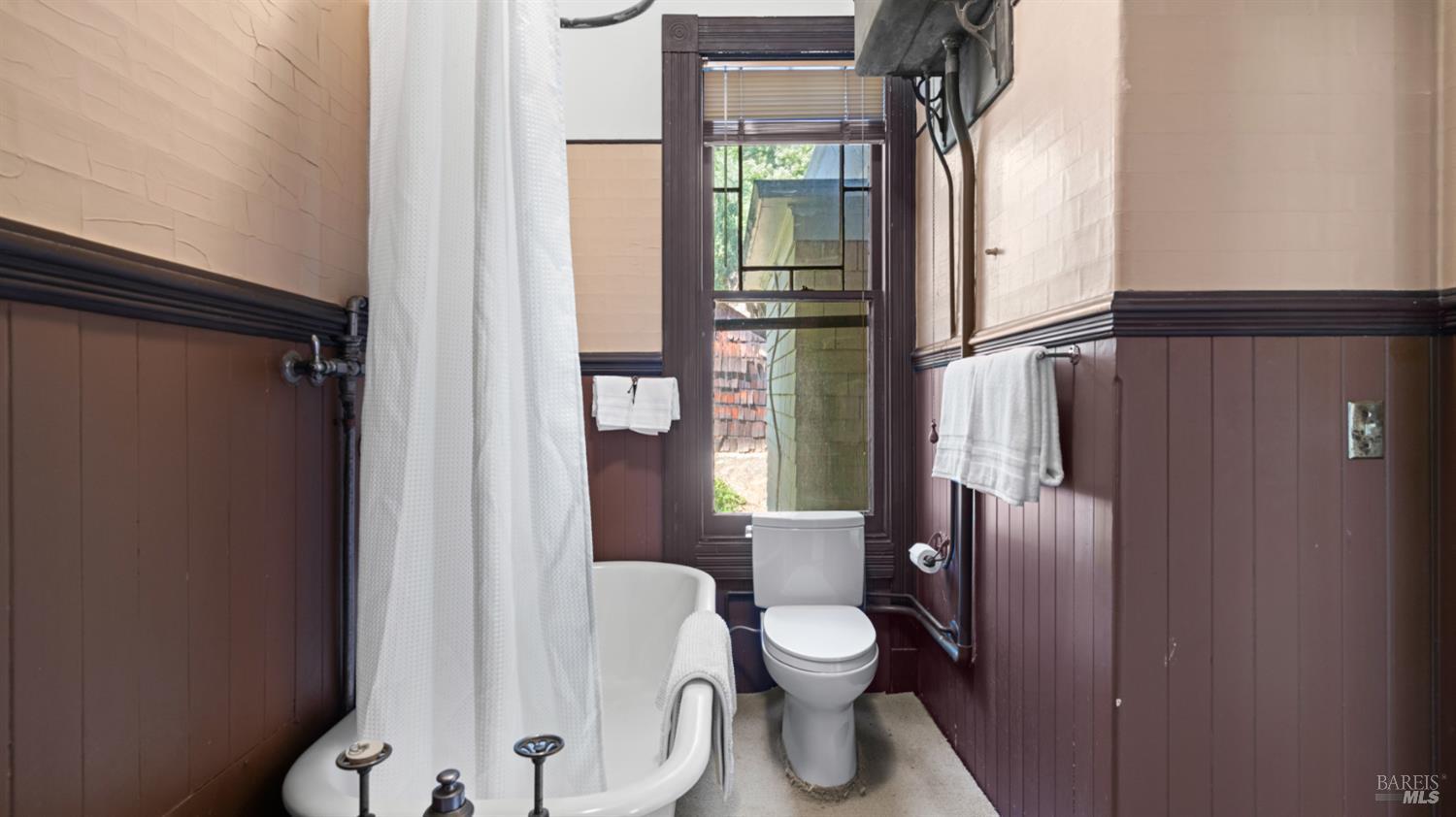 Property photo 44