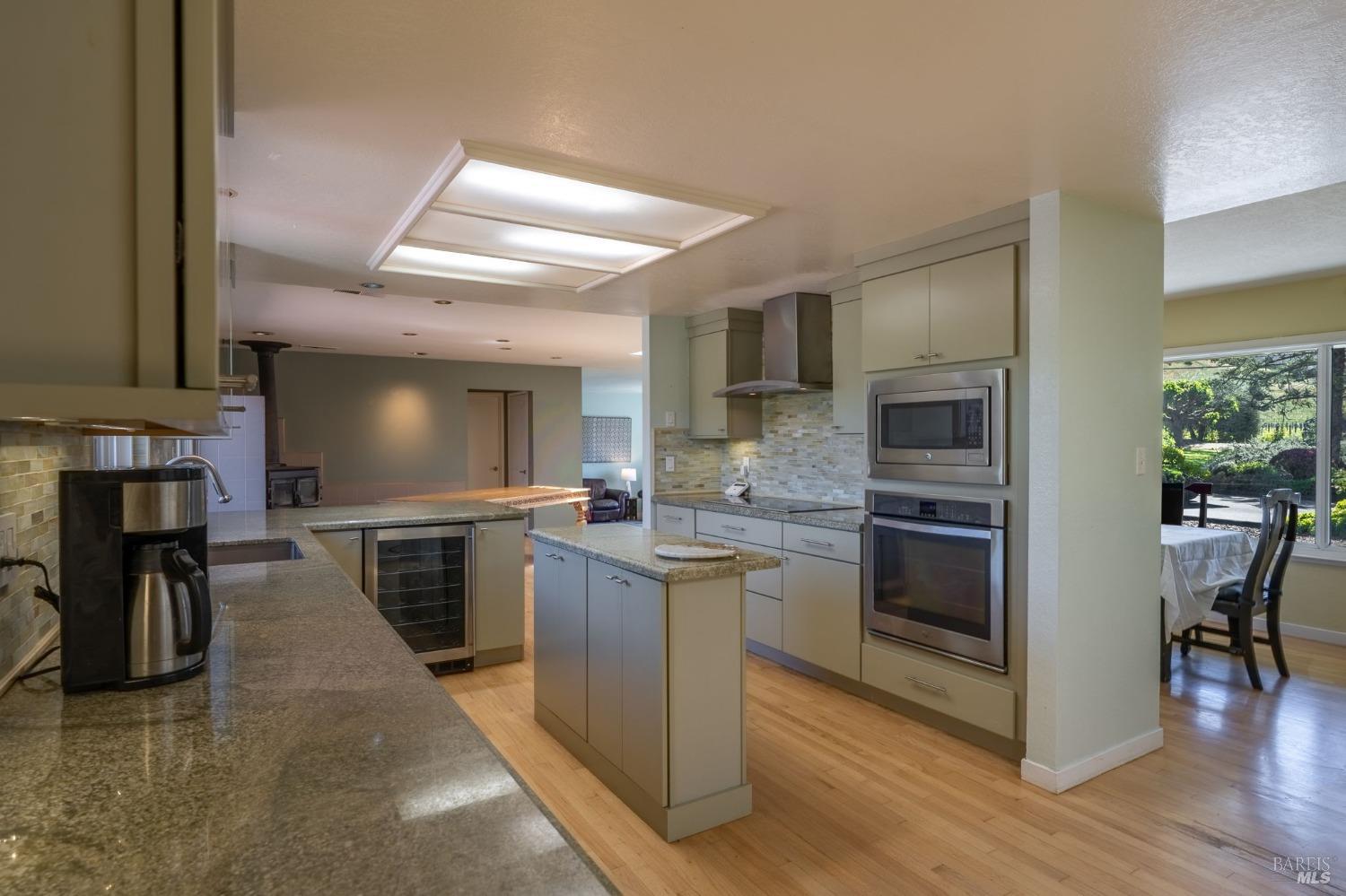 Property photo 31