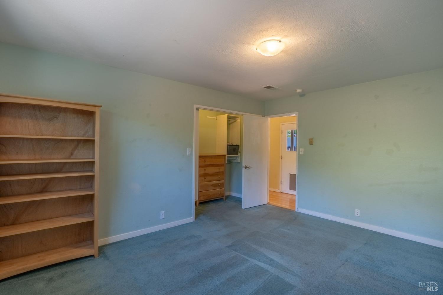 Property photo 36