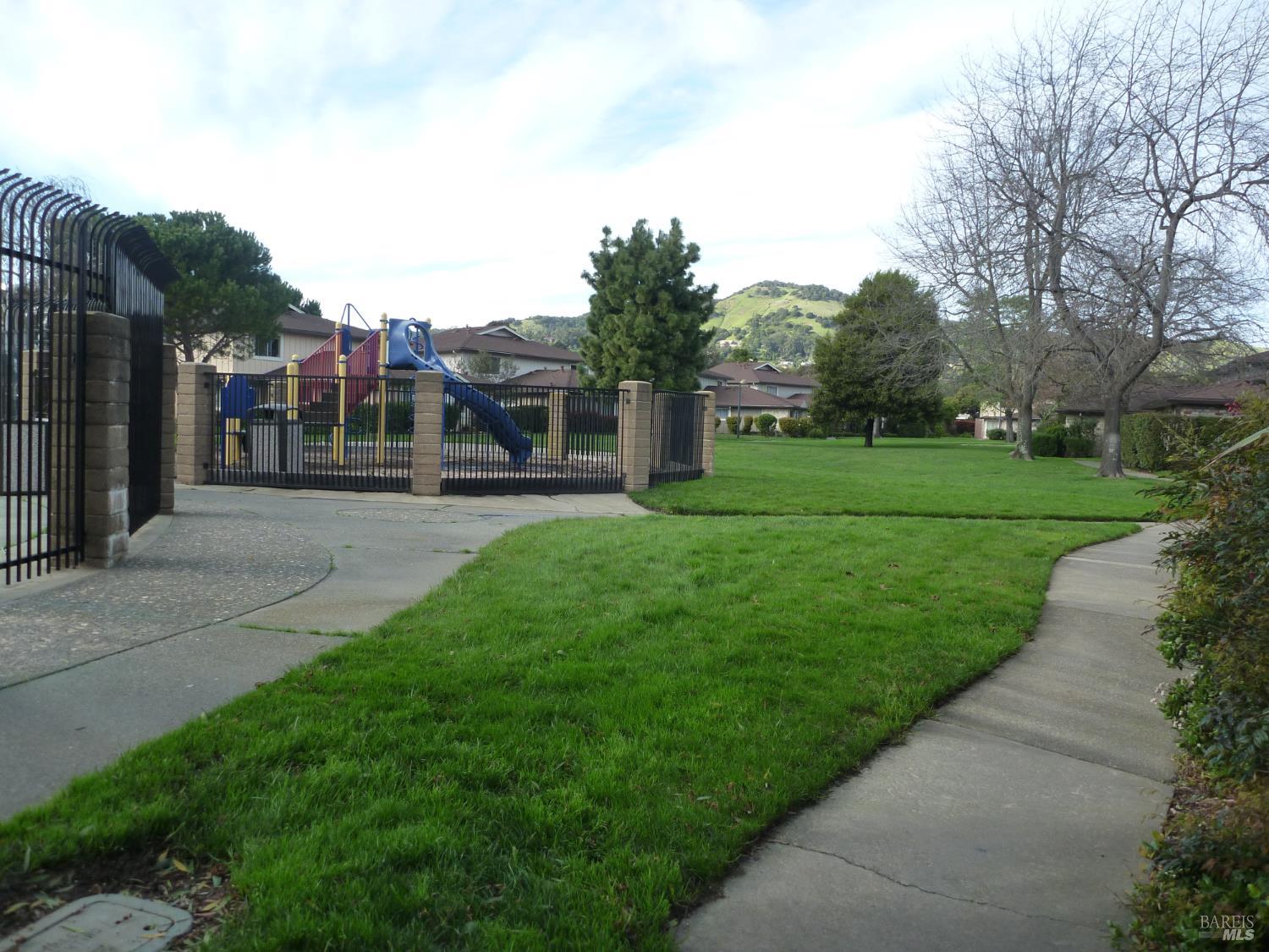 Property photo 47