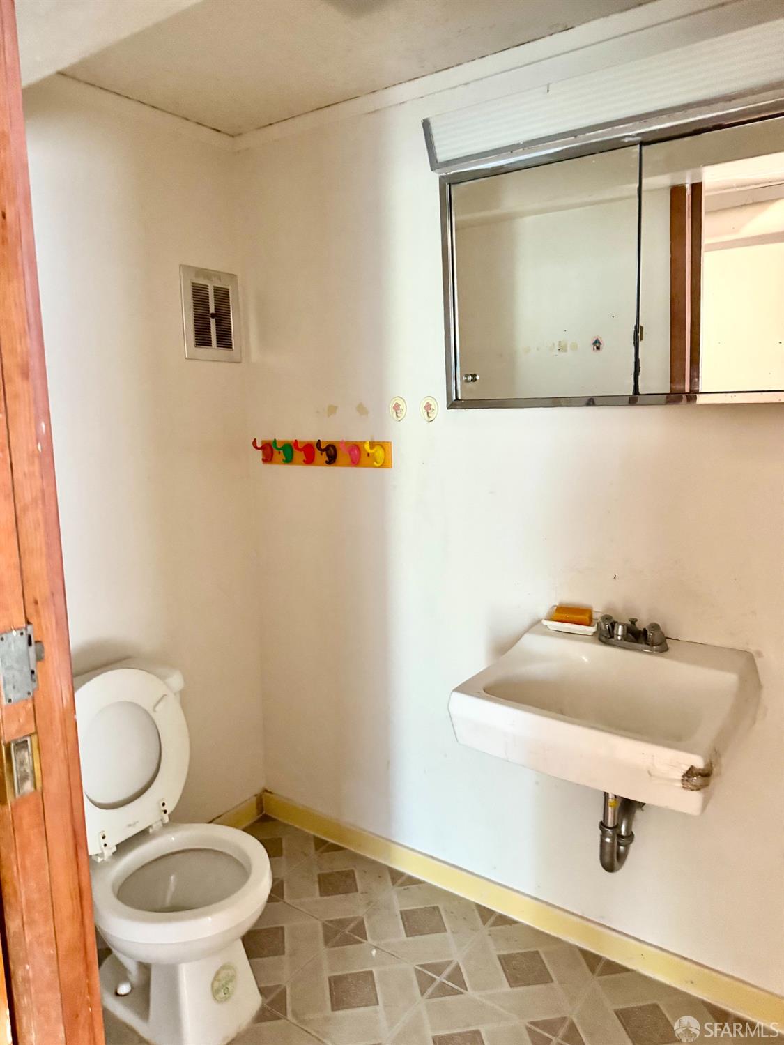 Property photo 24