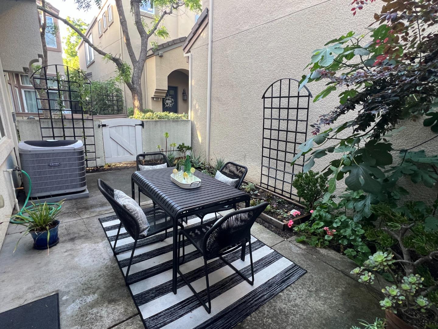 Property photo 32