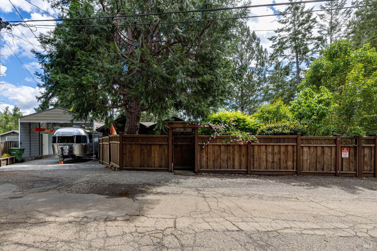 Property photo 46