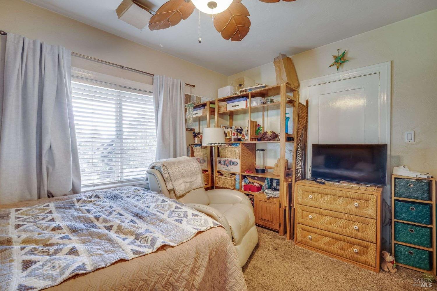 Property photo 38