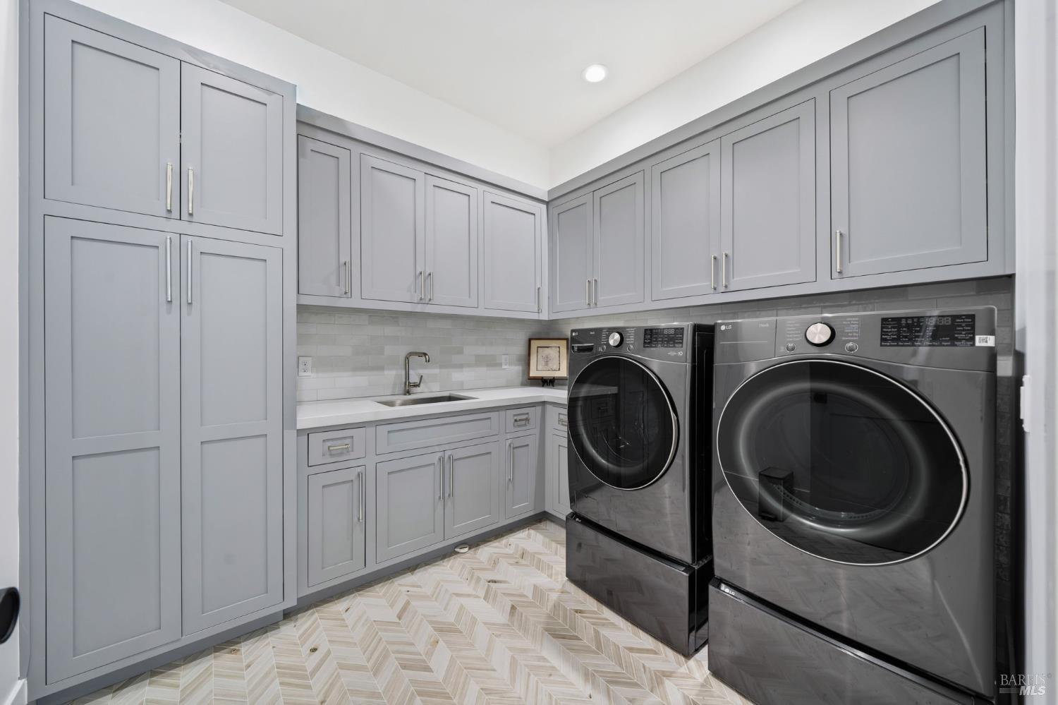 Property photo 51