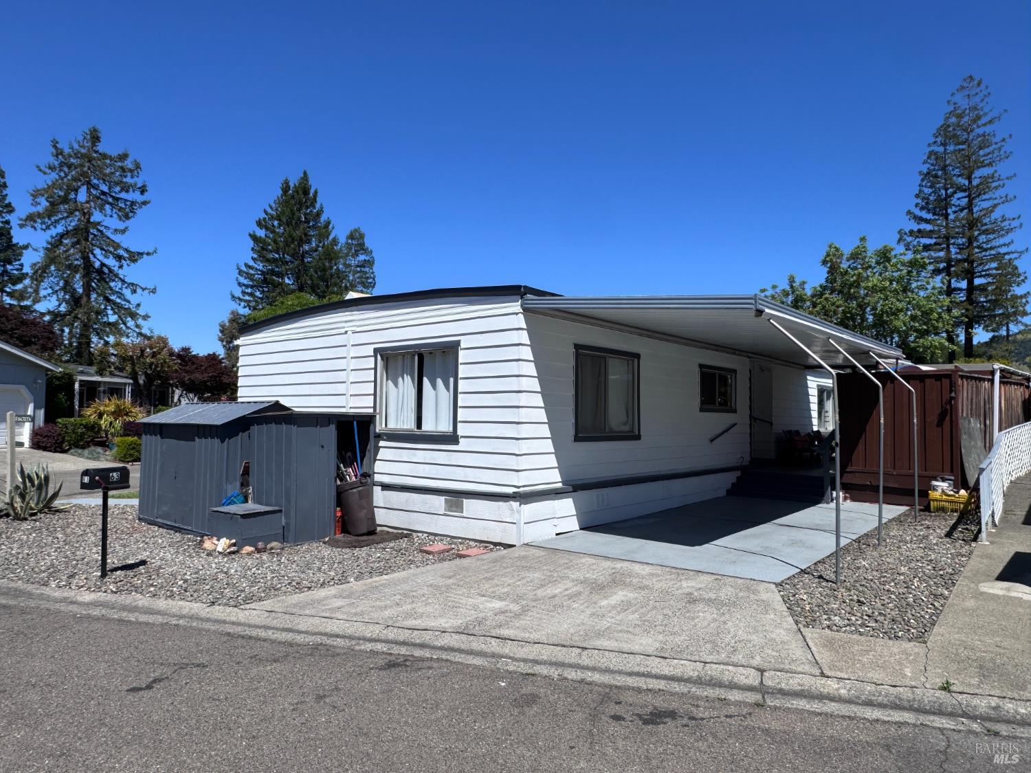 Property photo 37