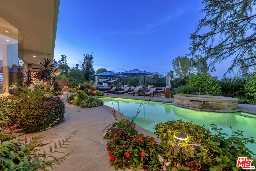 Property photo 43