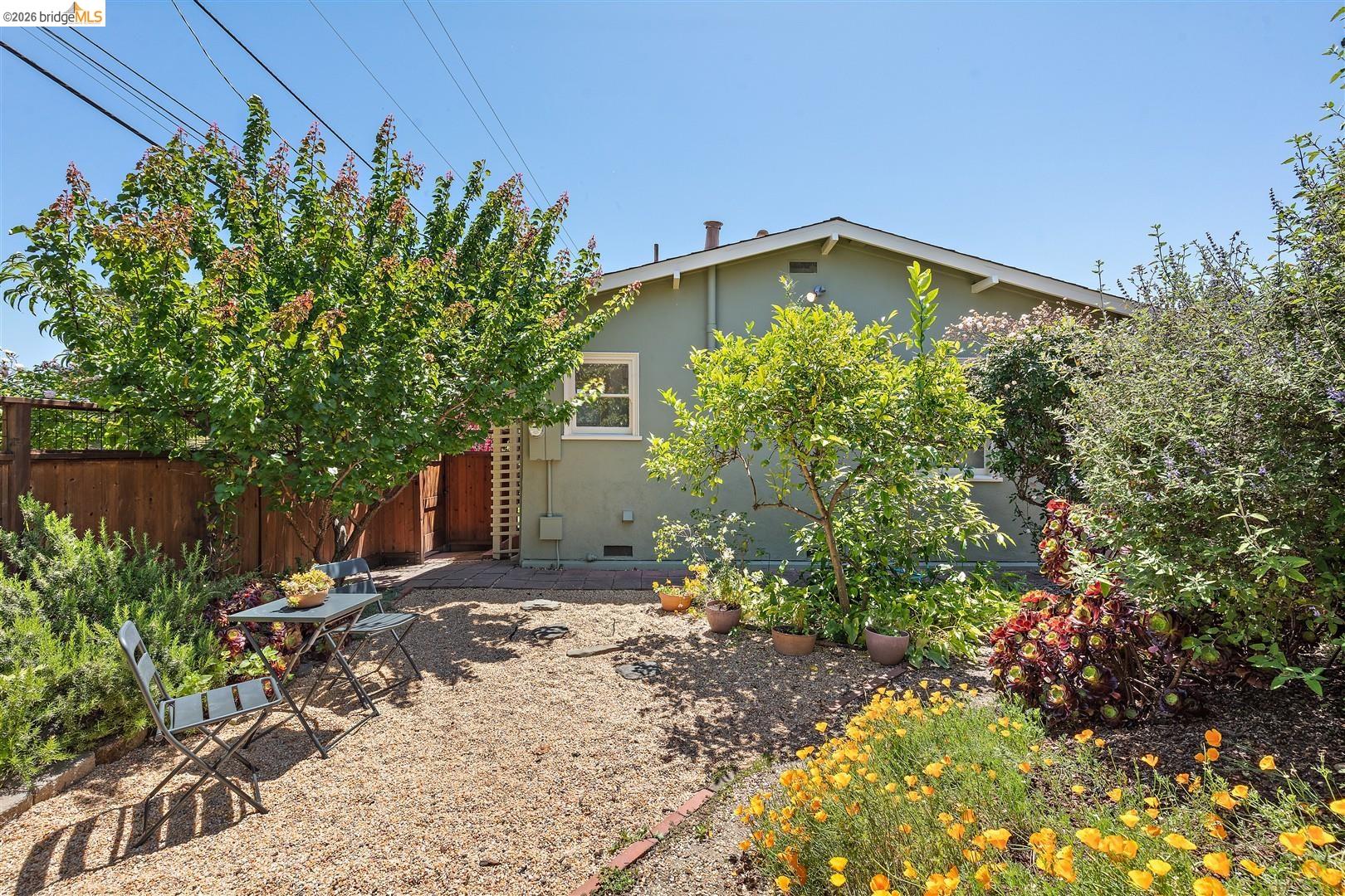 Property photo 32