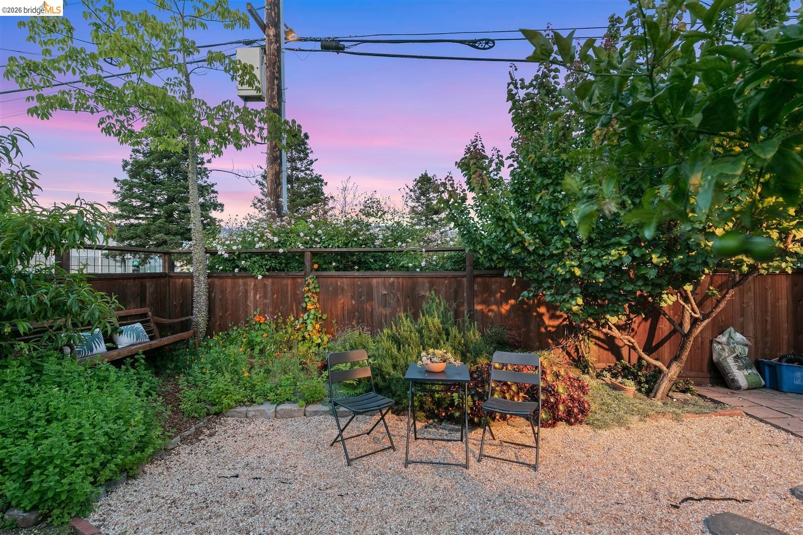 Property photo 38