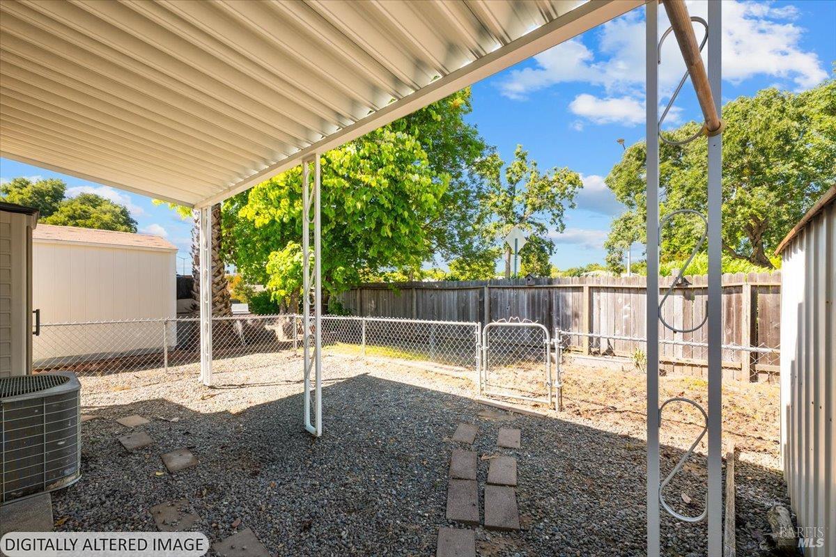 Property photo 25