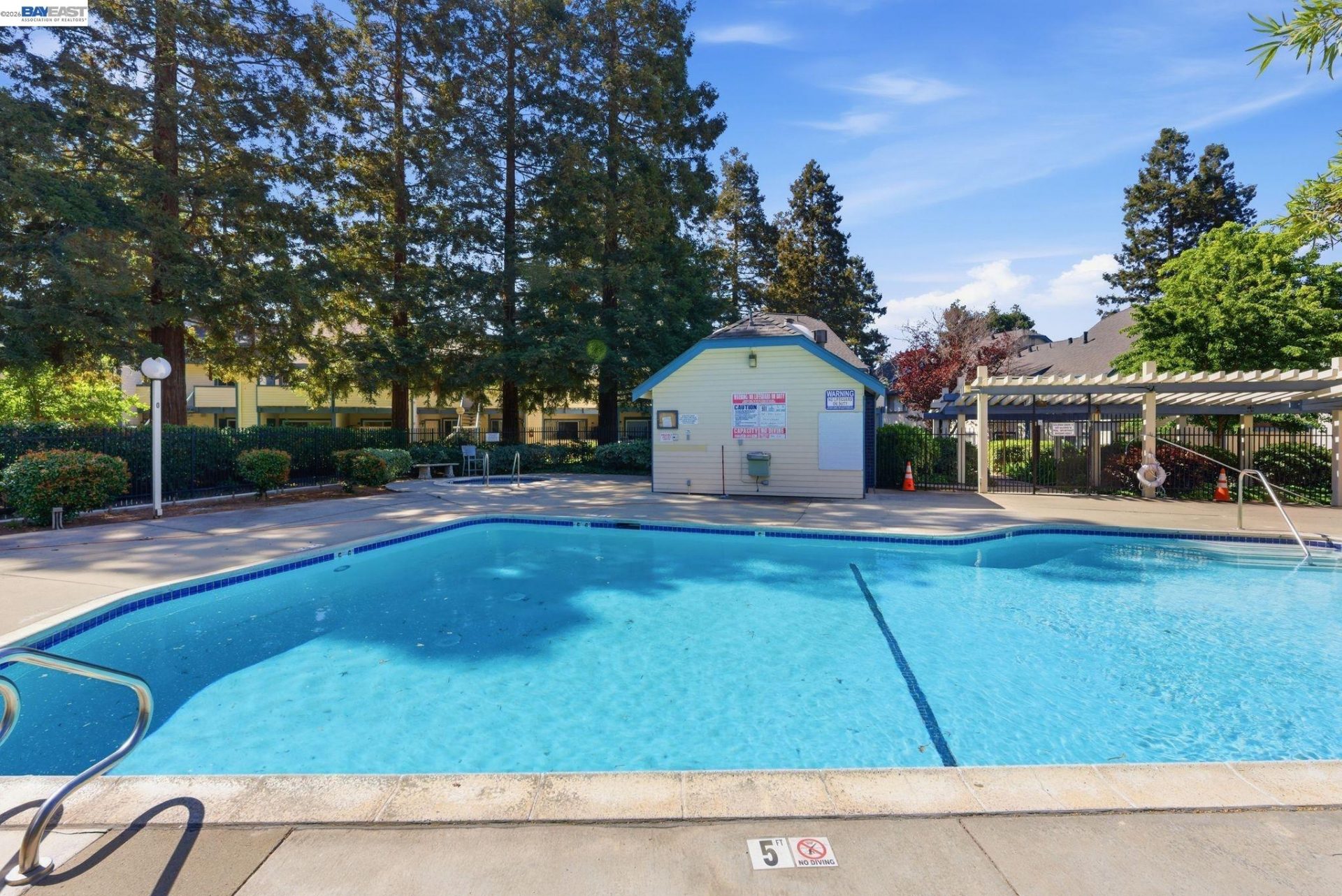 Property photo 38