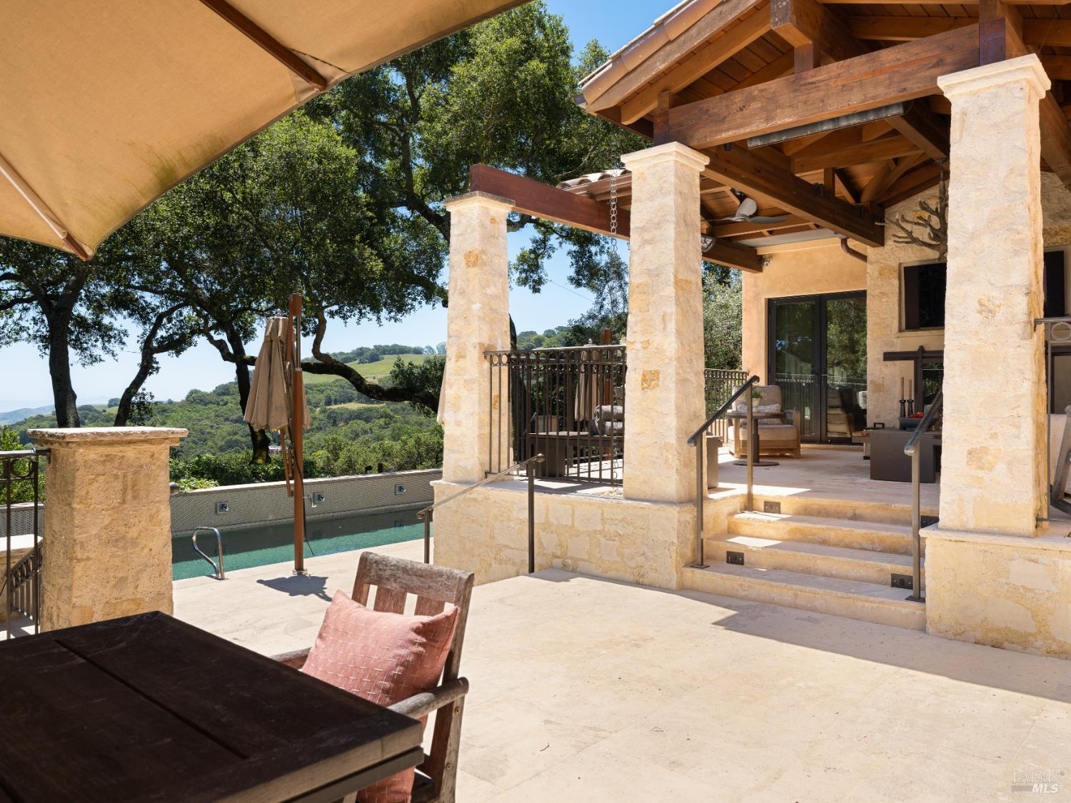 Property photo 31