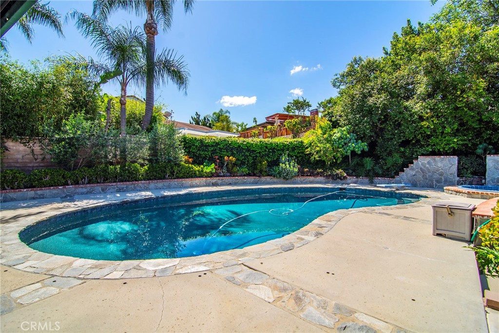 Property photo 43