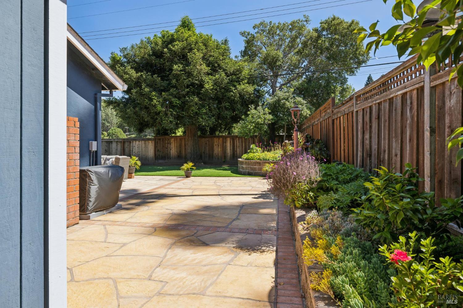 Property photo 28