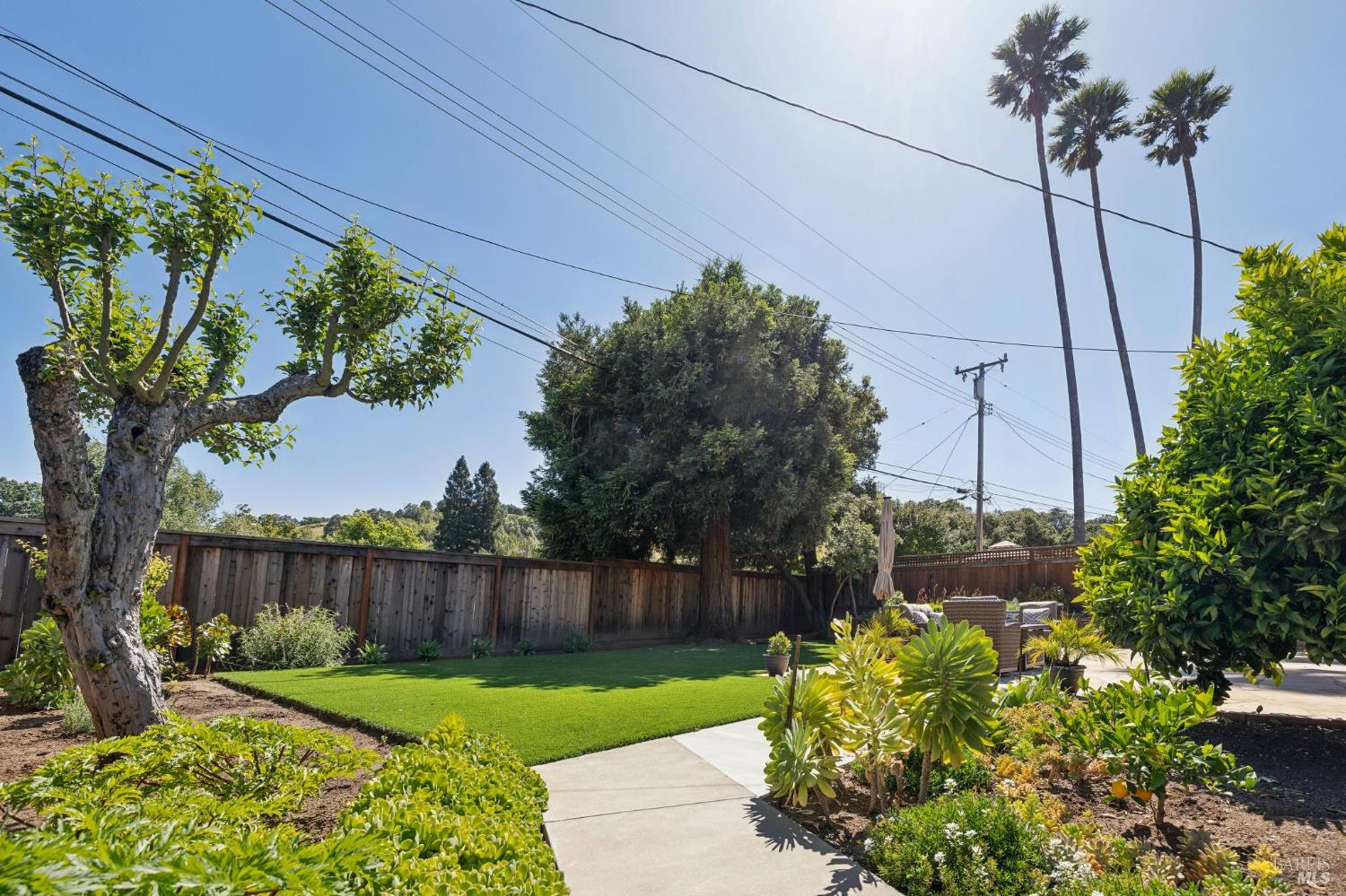 Property photo 40