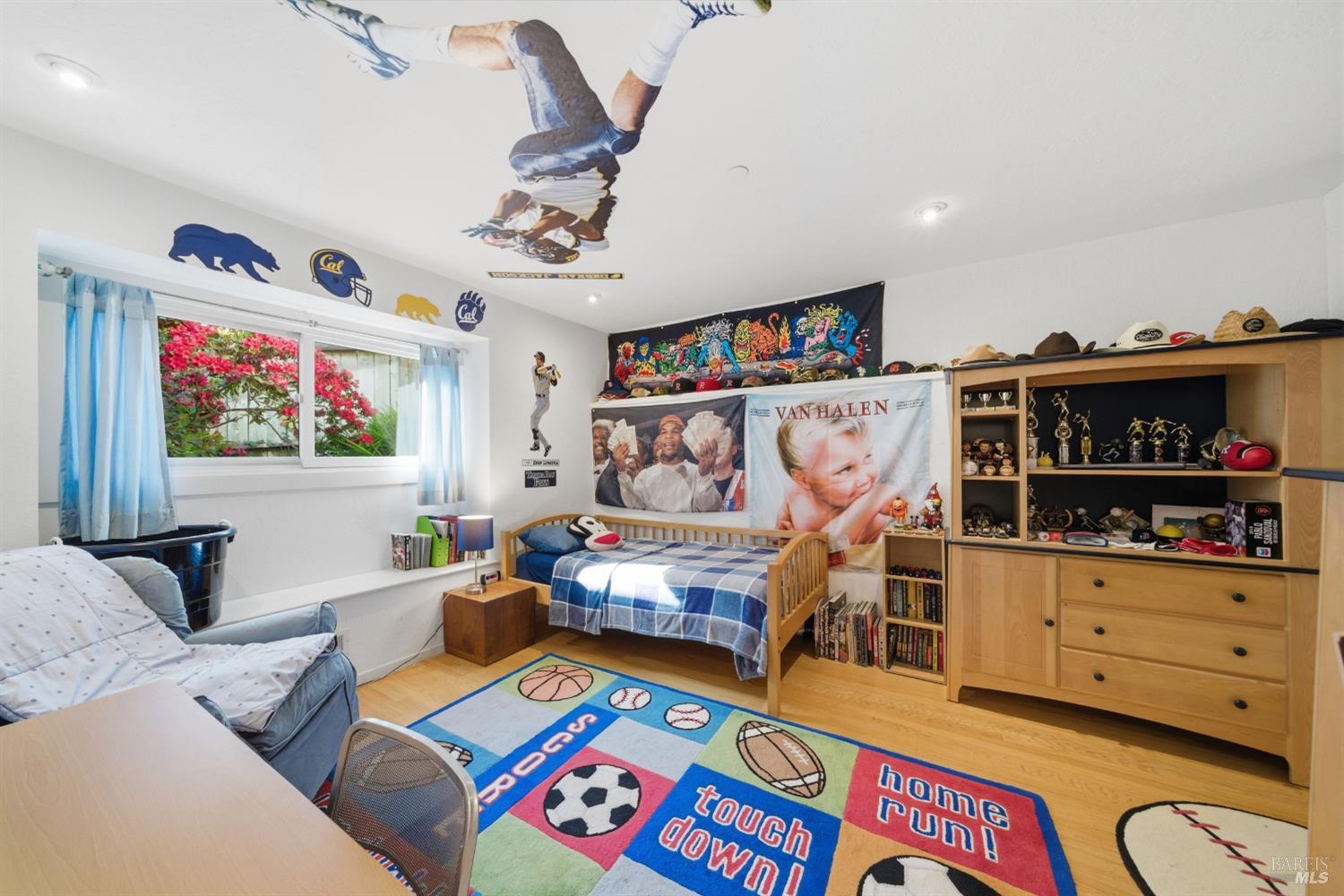 Property photo 50