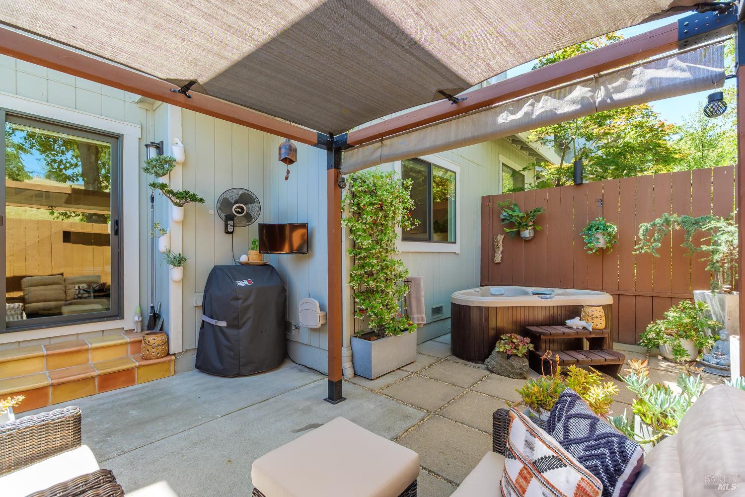 Property photo 25