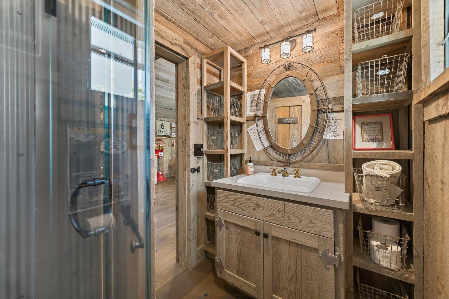 Property photo 32