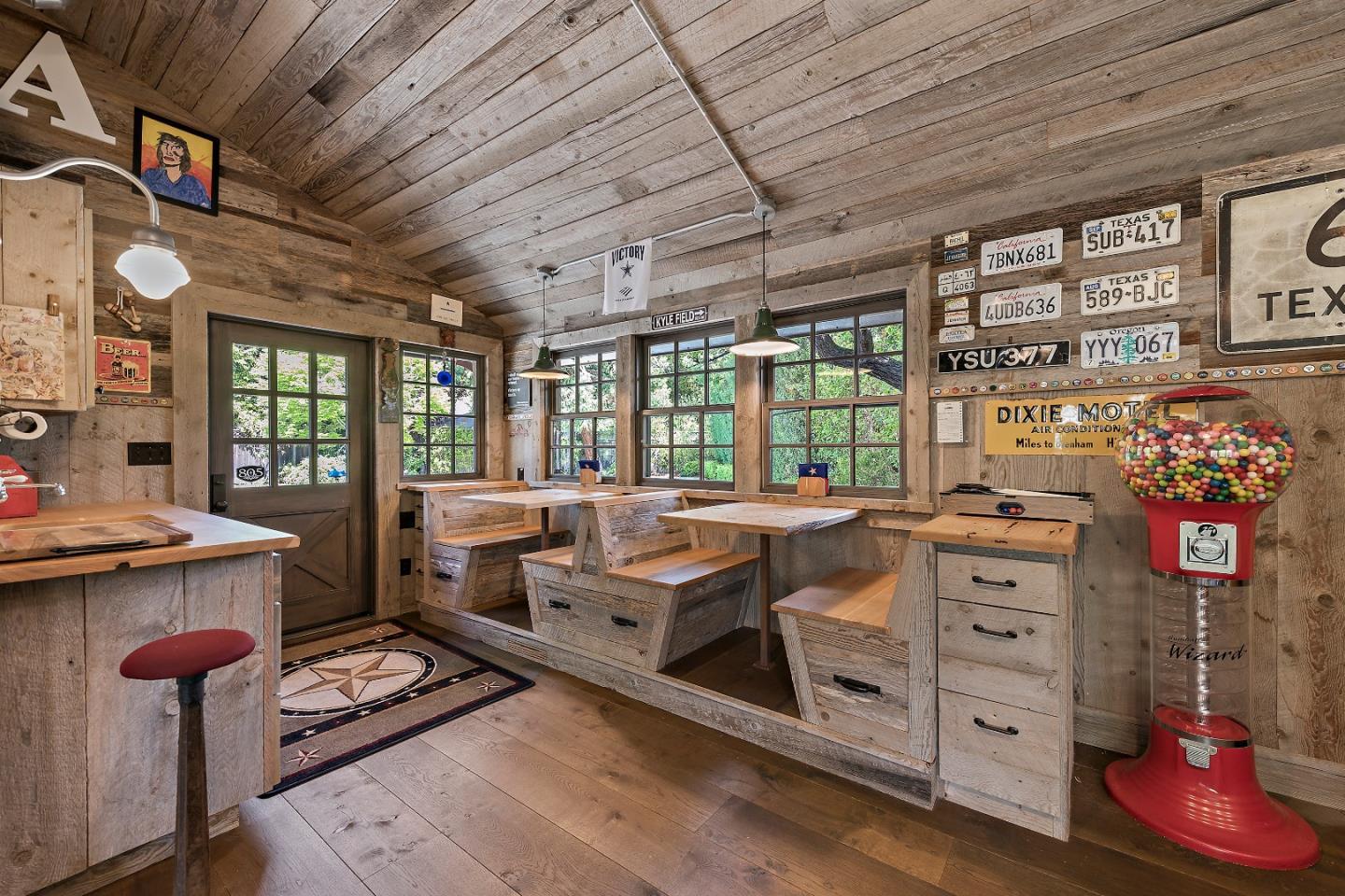 Property photo 34