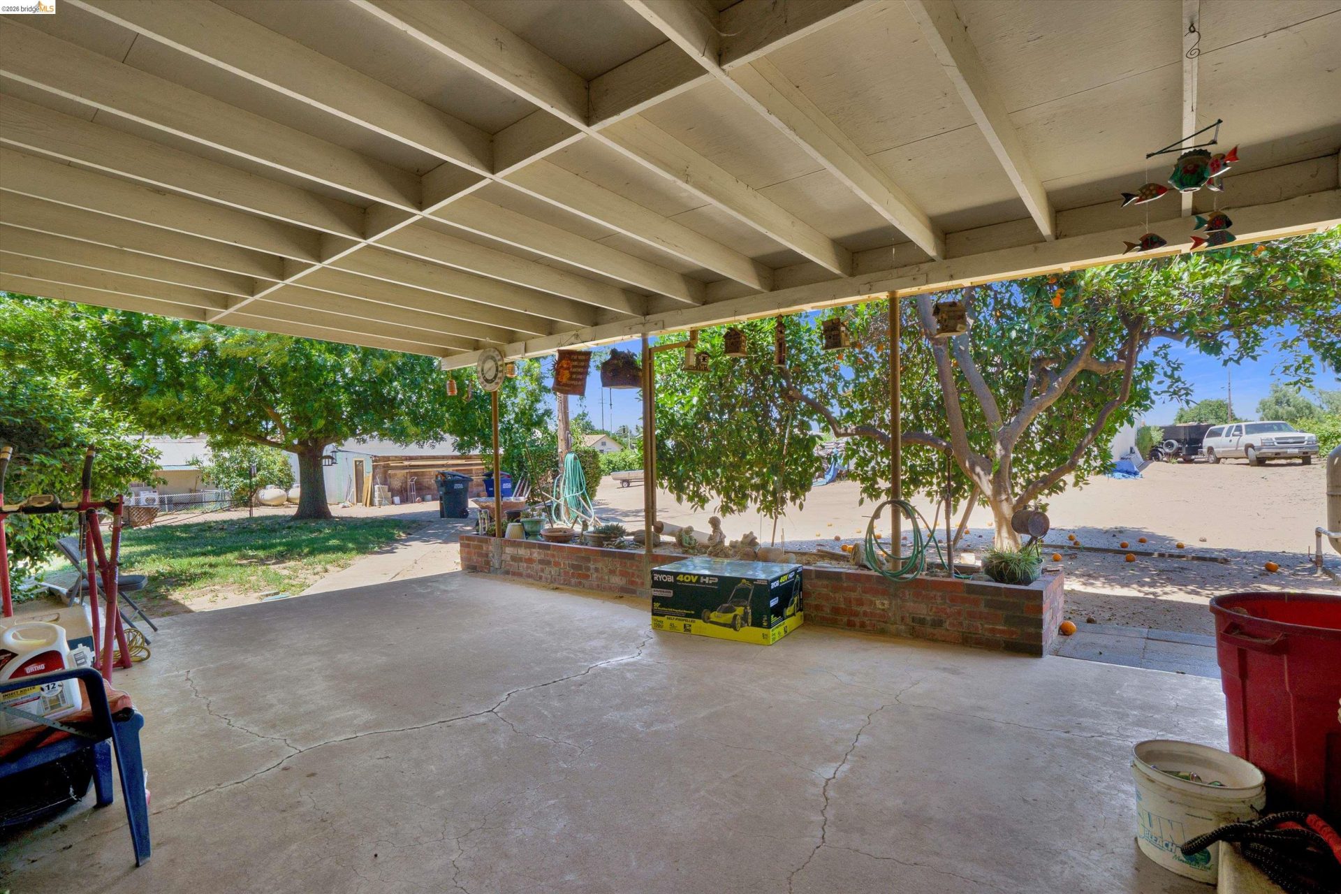Property photo 33
