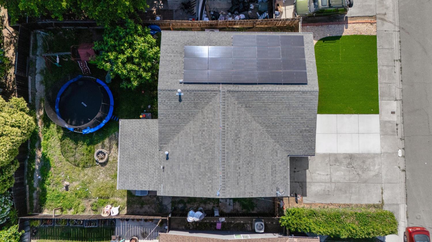 Property photo 32