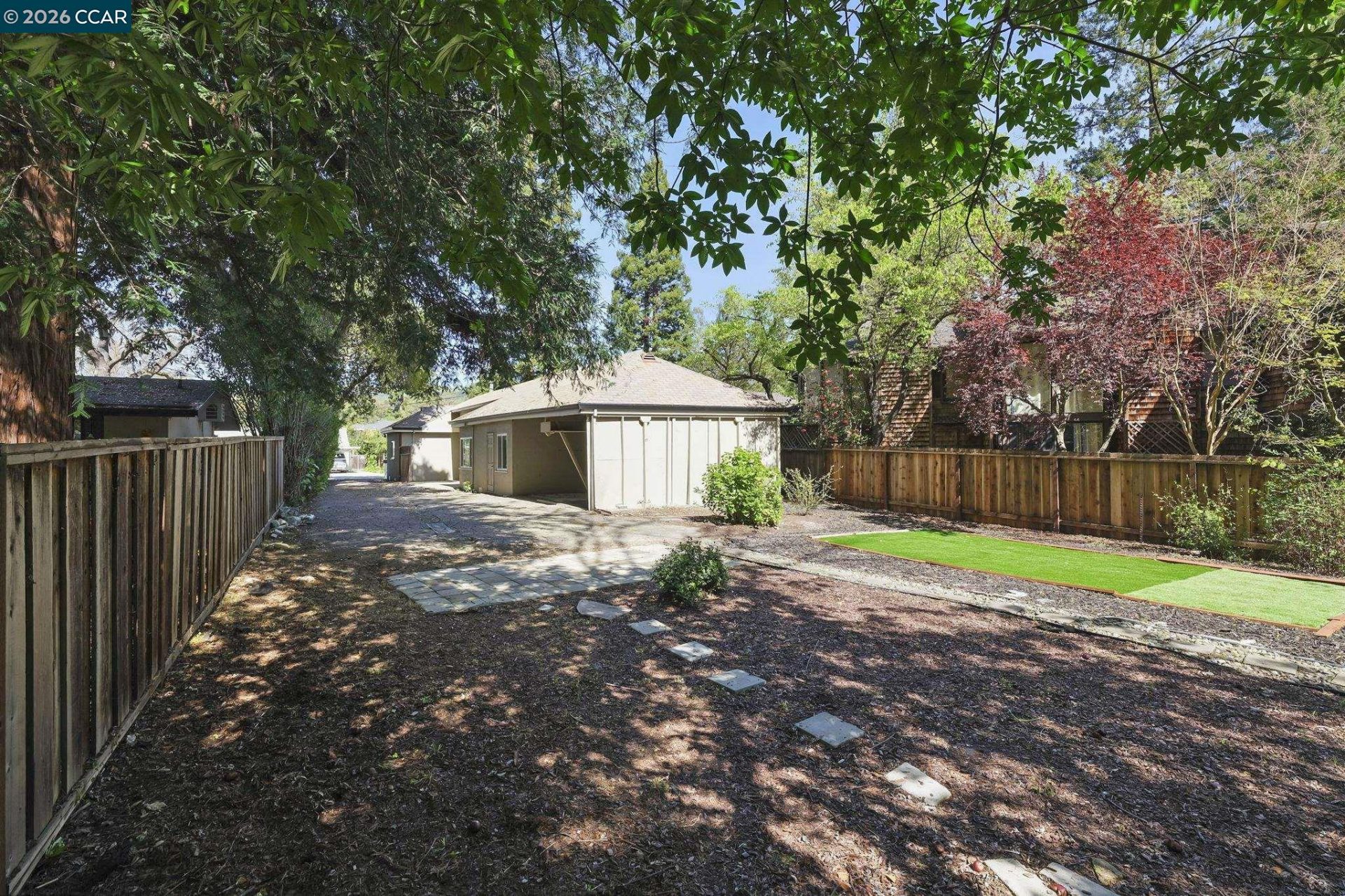 Property photo 28