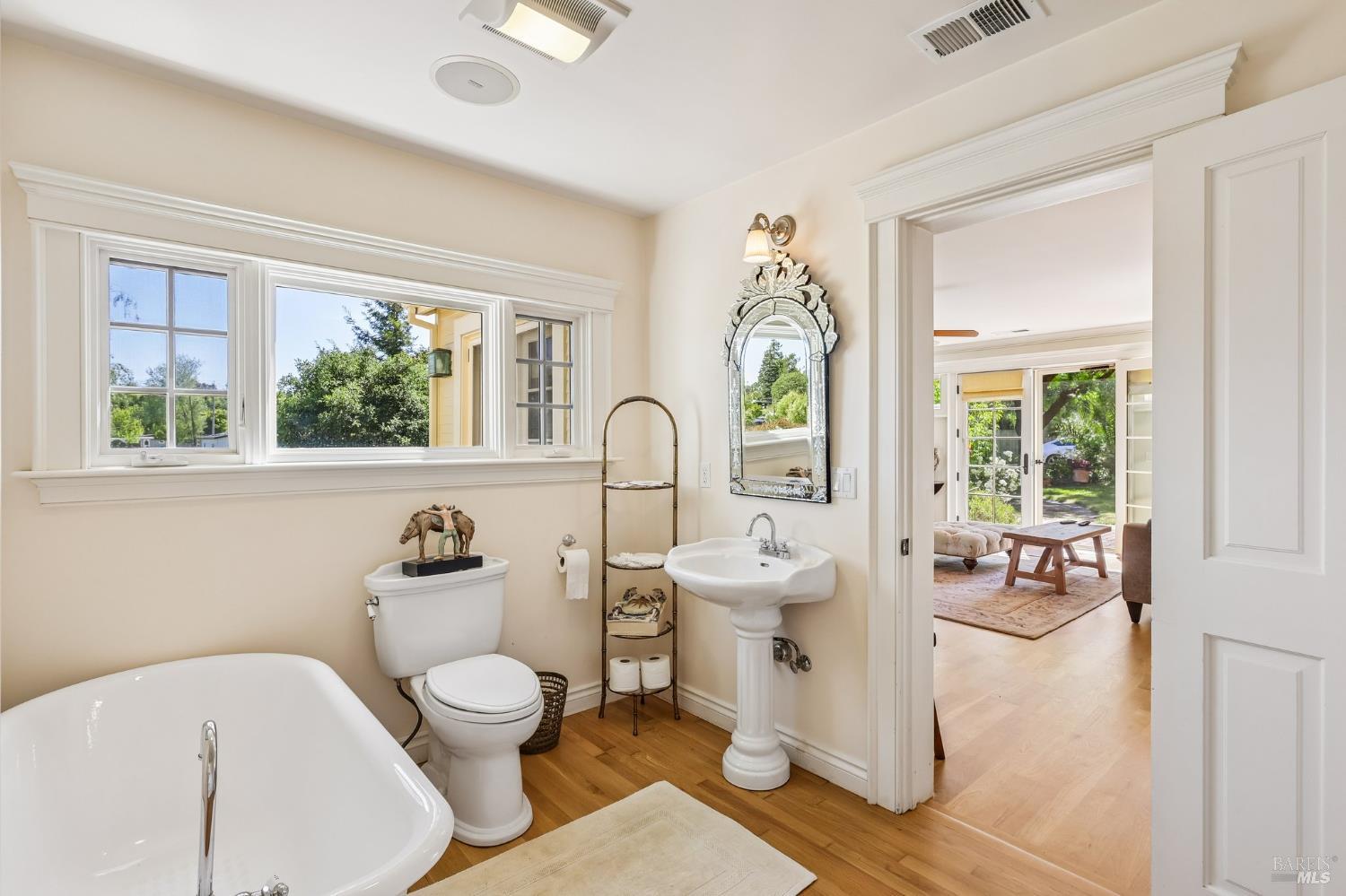 Property photo 32