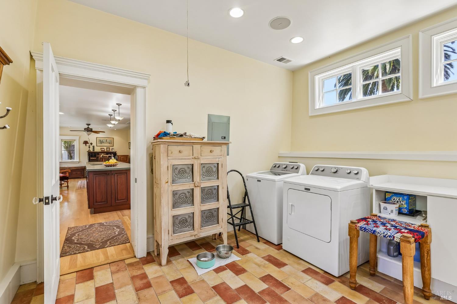 Property photo 33