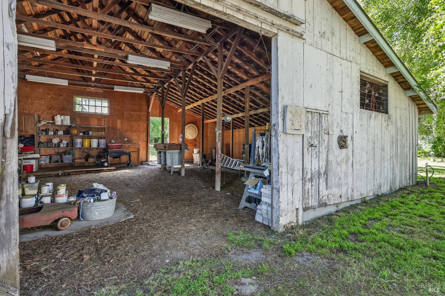 Property photo 50