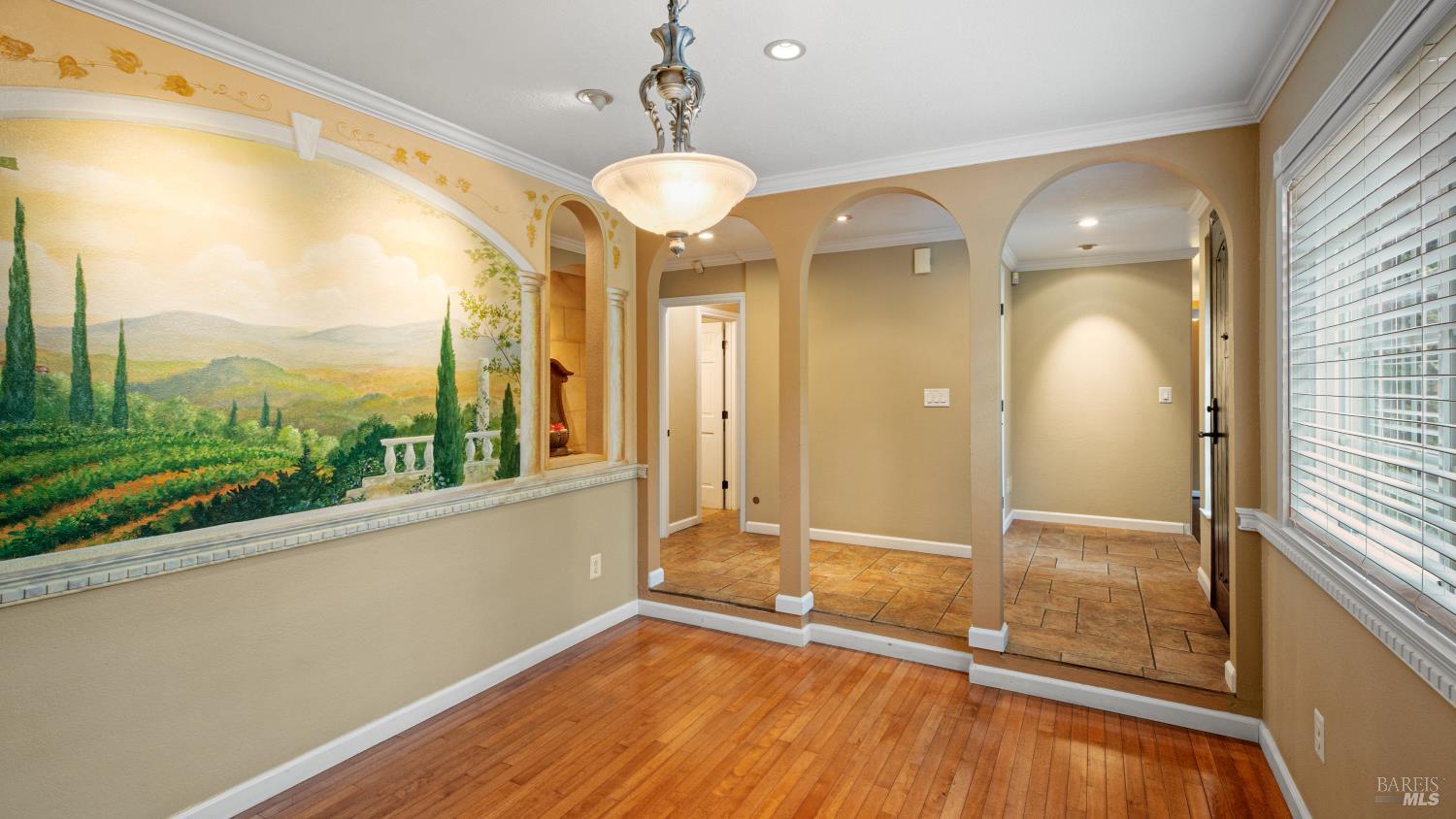 Property photo 33