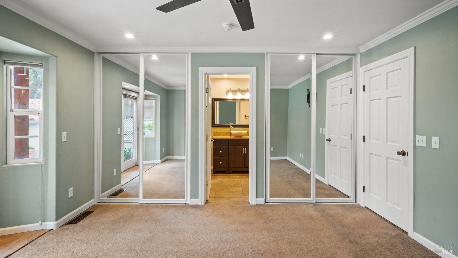 Property photo 46