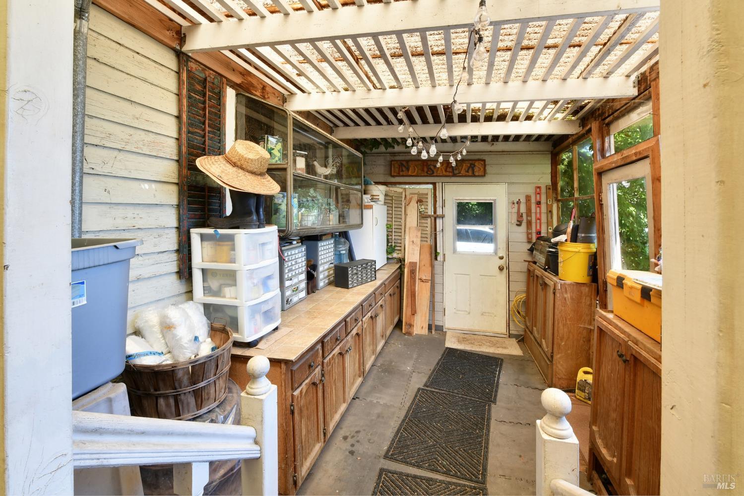 Property photo 28