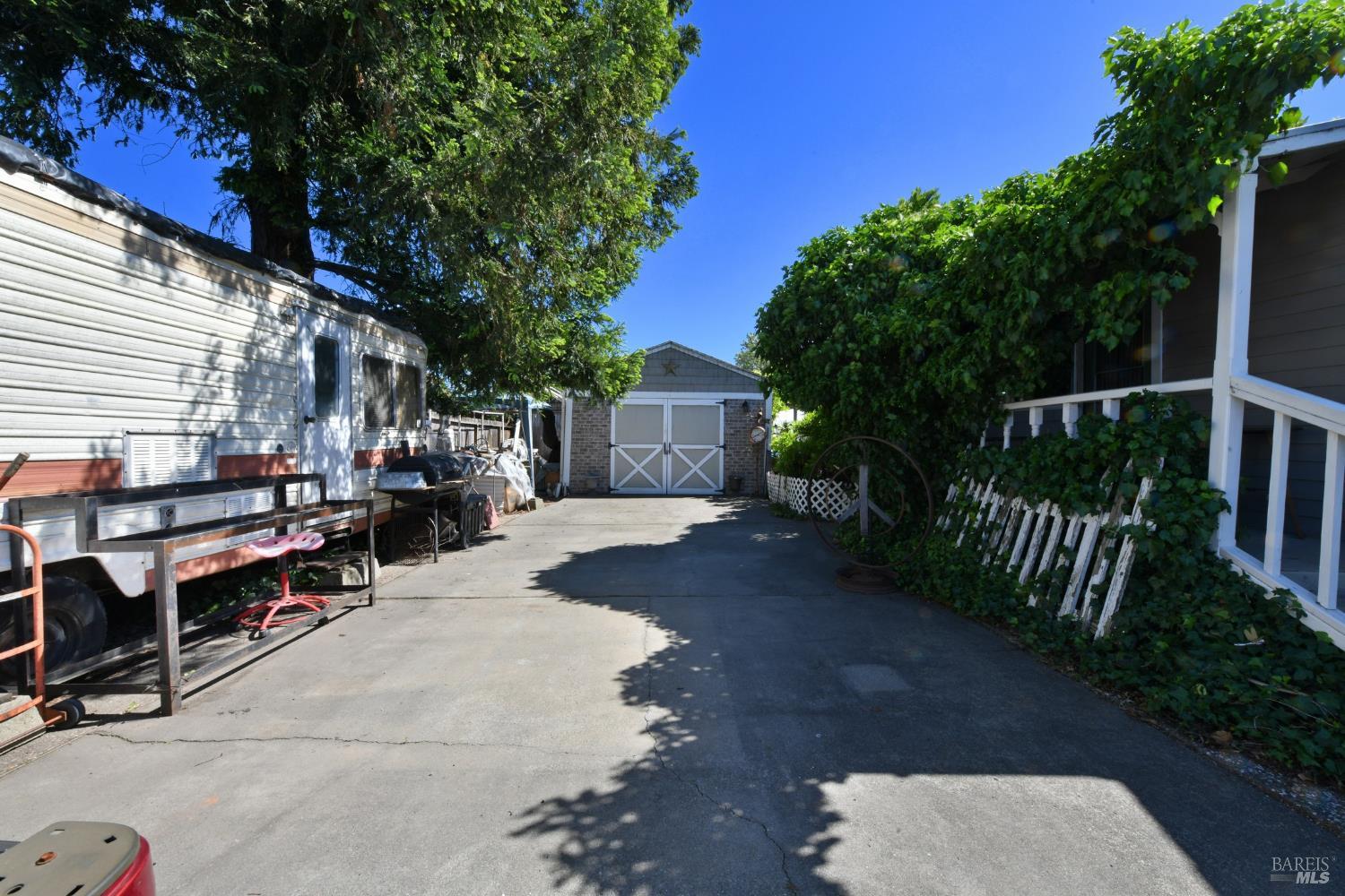 Property photo 31