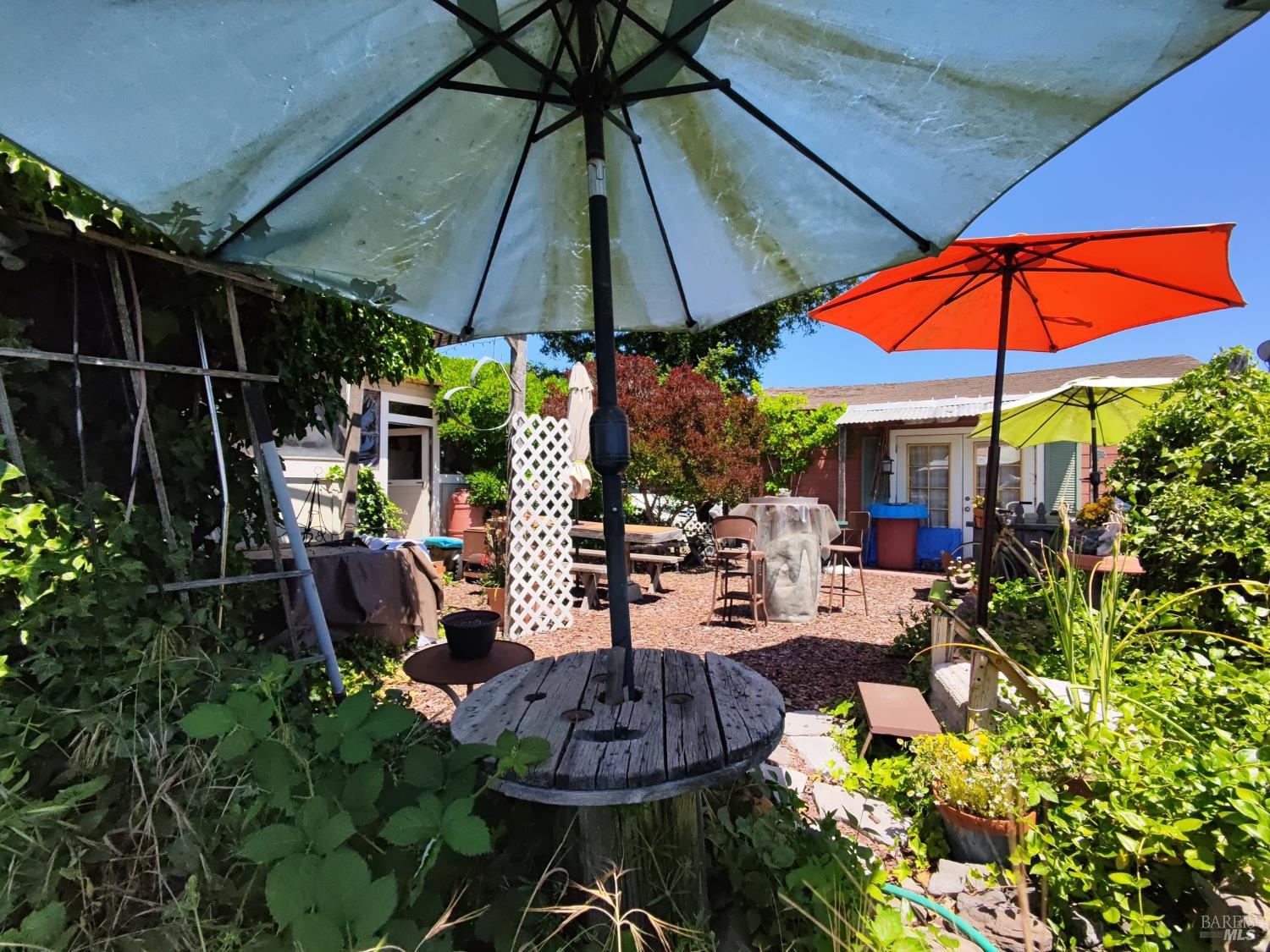 Property photo 33