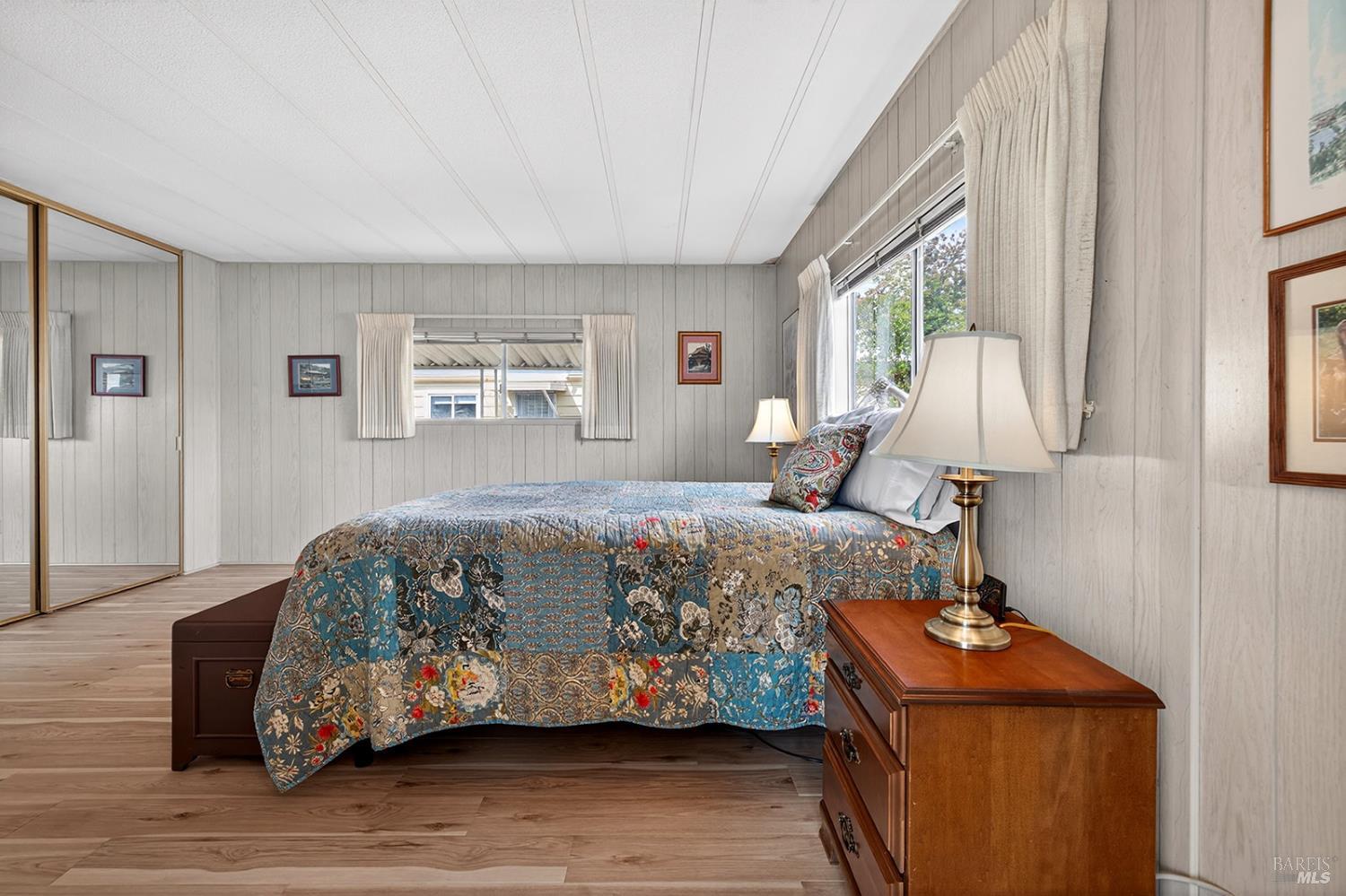 Property photo 24