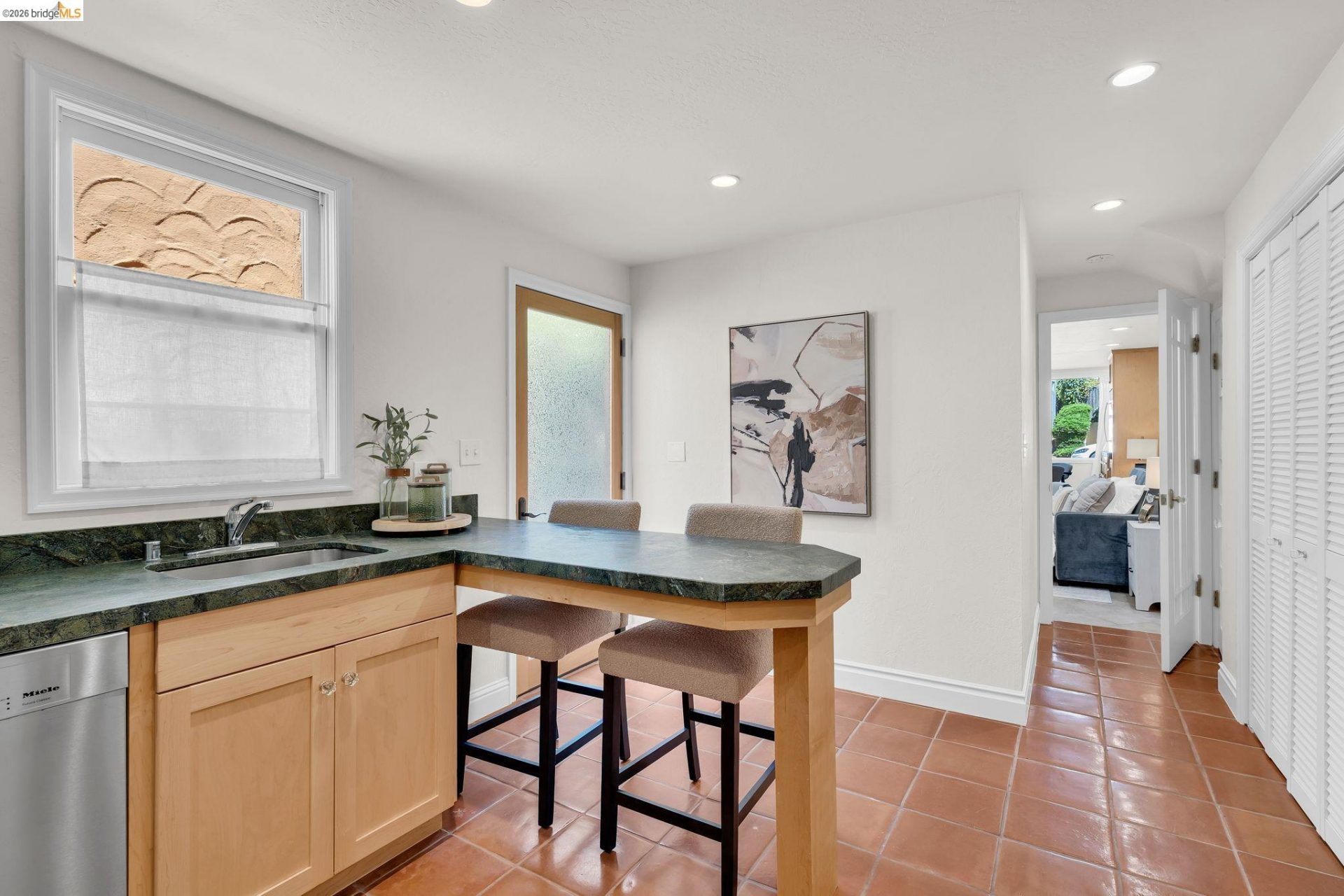 Property photo 44